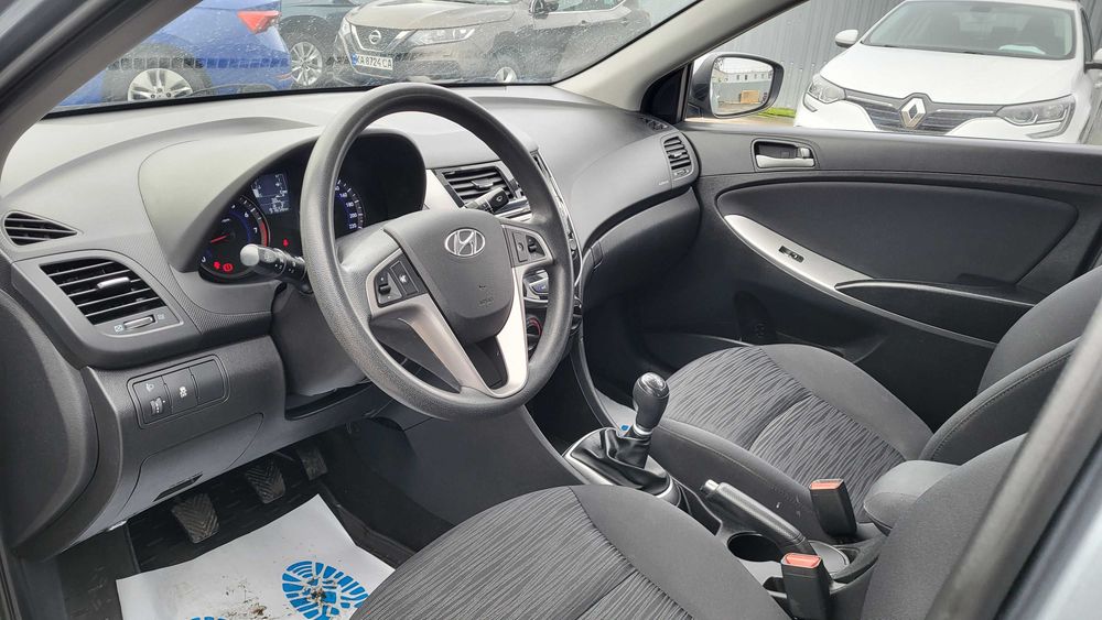 Авто Hyundai Accent 2019 1.4
