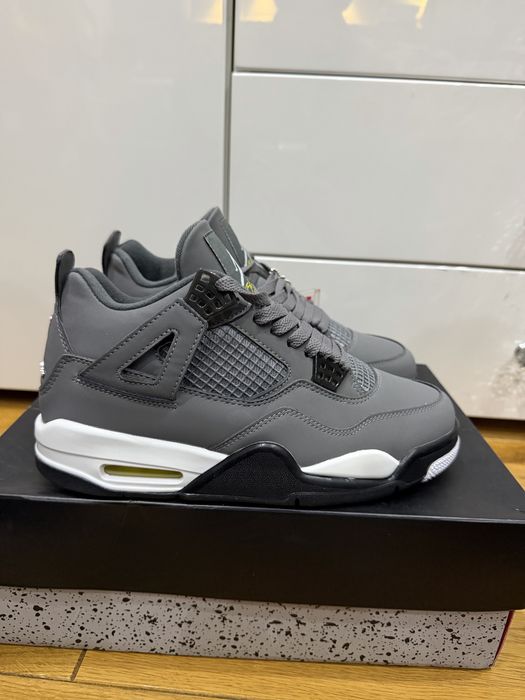 Nike Air Jordan 4 Retro rozmair 41 Nowe Orginalne