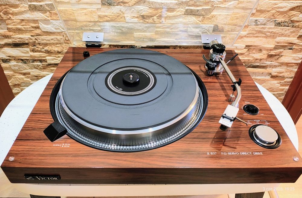Gramofon Victor JL-B37