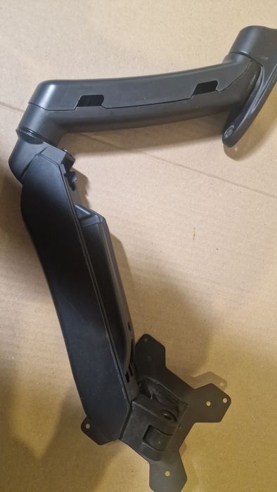 Uchwyt biurkowy na monitor 17–32" | VESA | regulowany