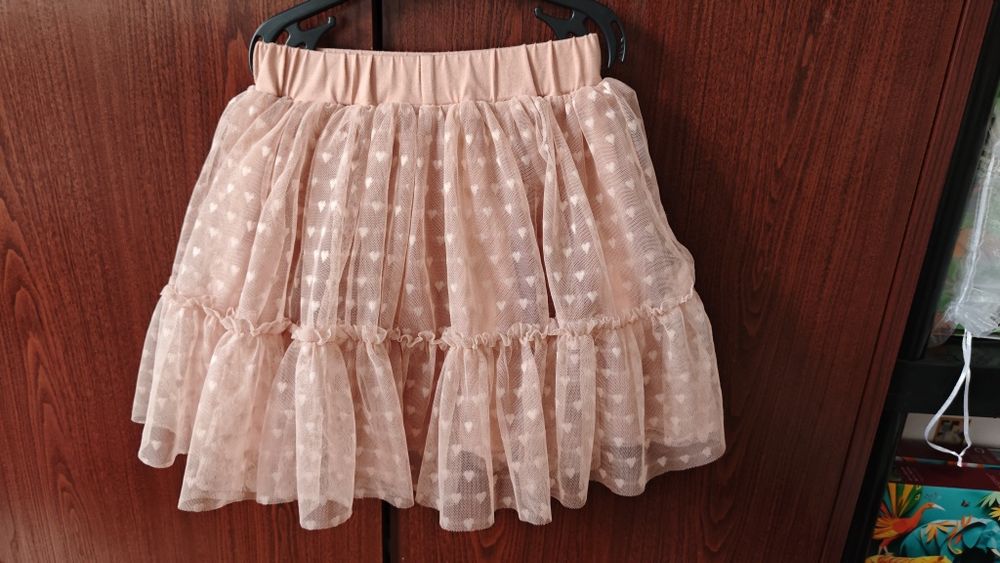 Tiulowa spódniczka manufaktura falbanek 116/122