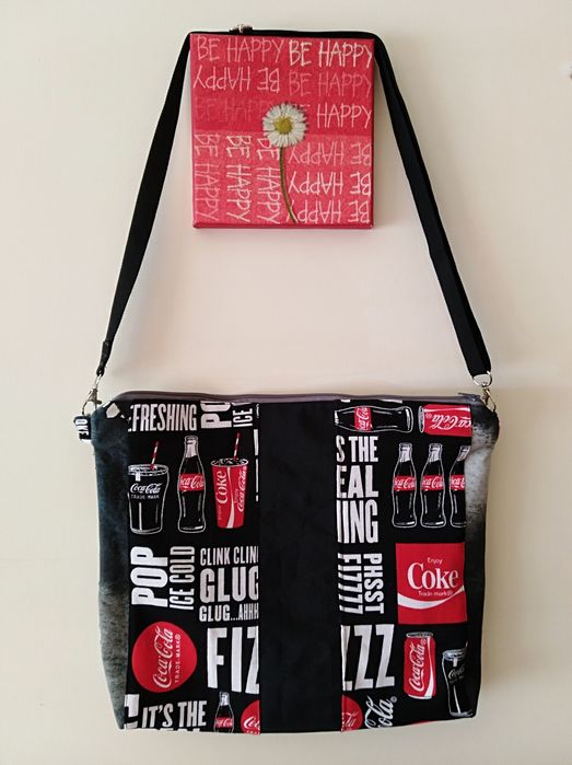 Bolsas/pochetes/malas c máscara a condizer