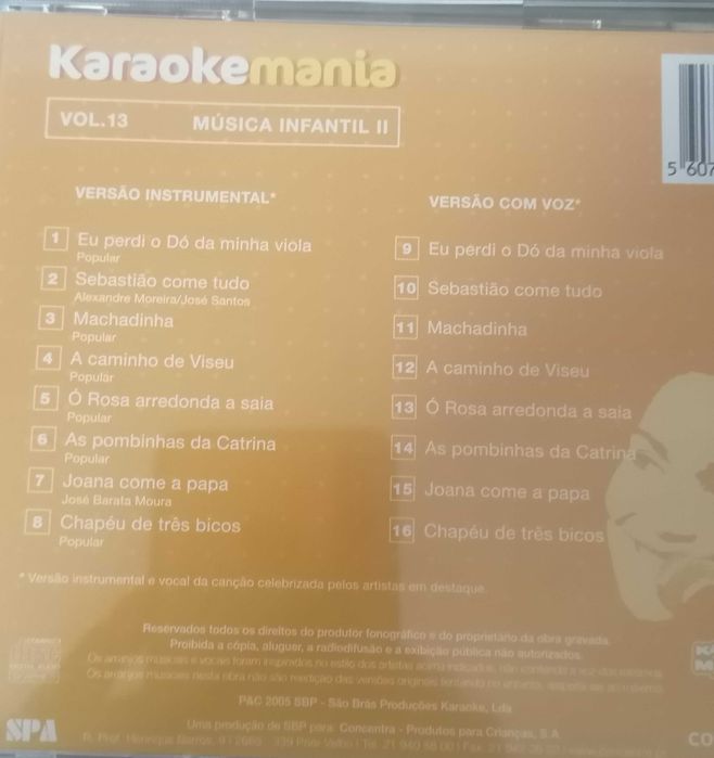 BAIXA DE PREÇO, CDS de karaok em muito bom estado