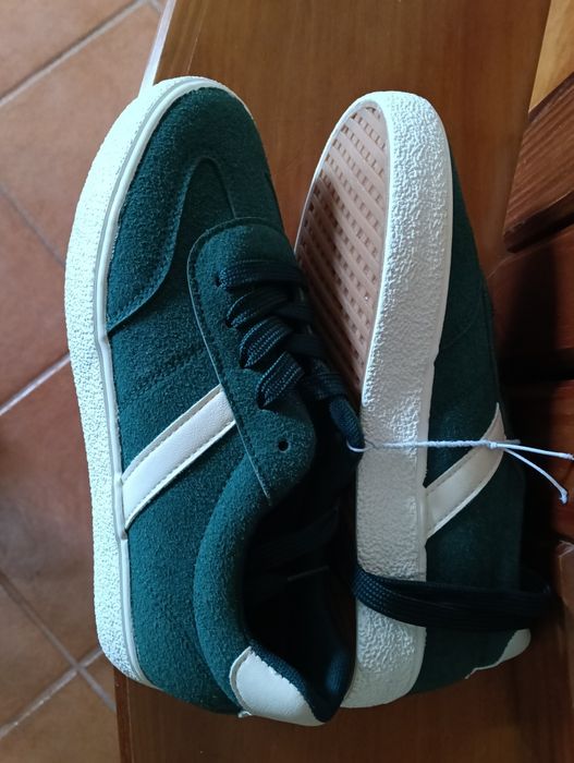 Tênis novos nunca estreados
