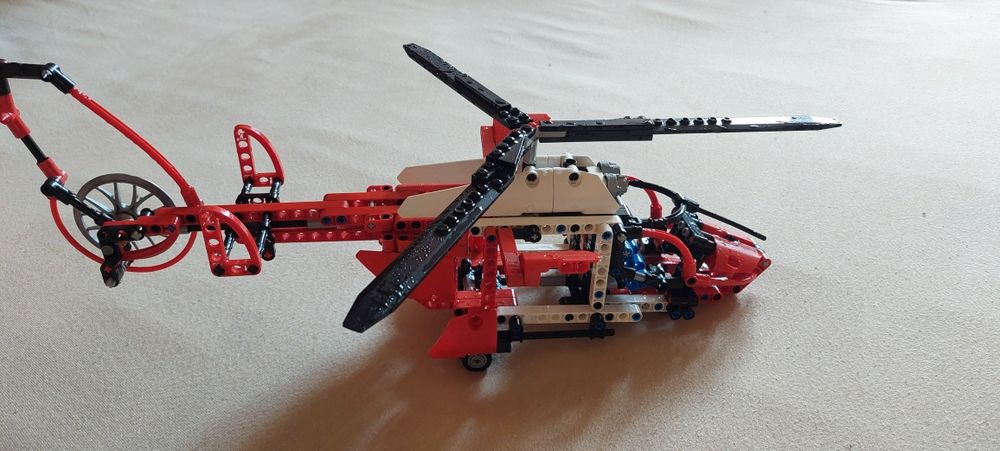 Helikopter ratunkowy LEGO - używany