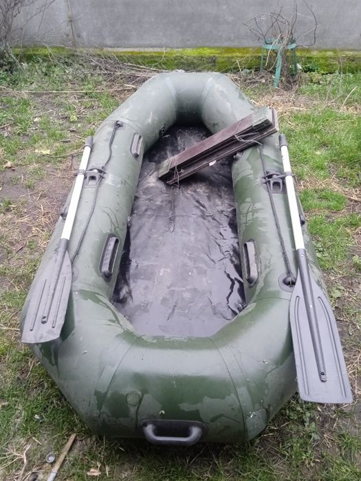 Продам двi лотки BARK 1800грн KOLIBRI 1700грн