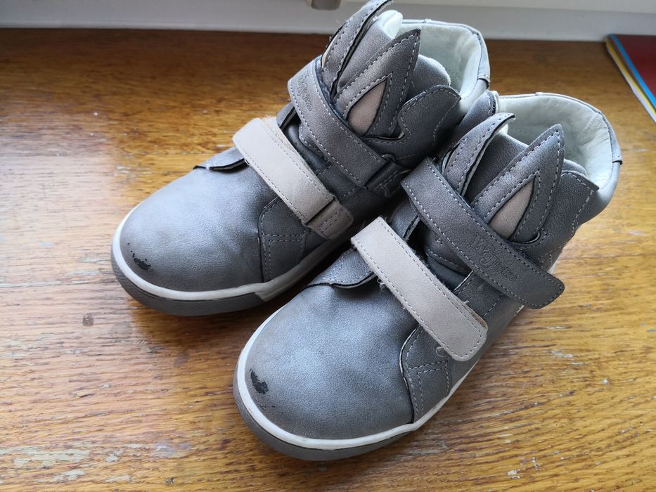 Szare  buty przejściowe, trzewiki. 30