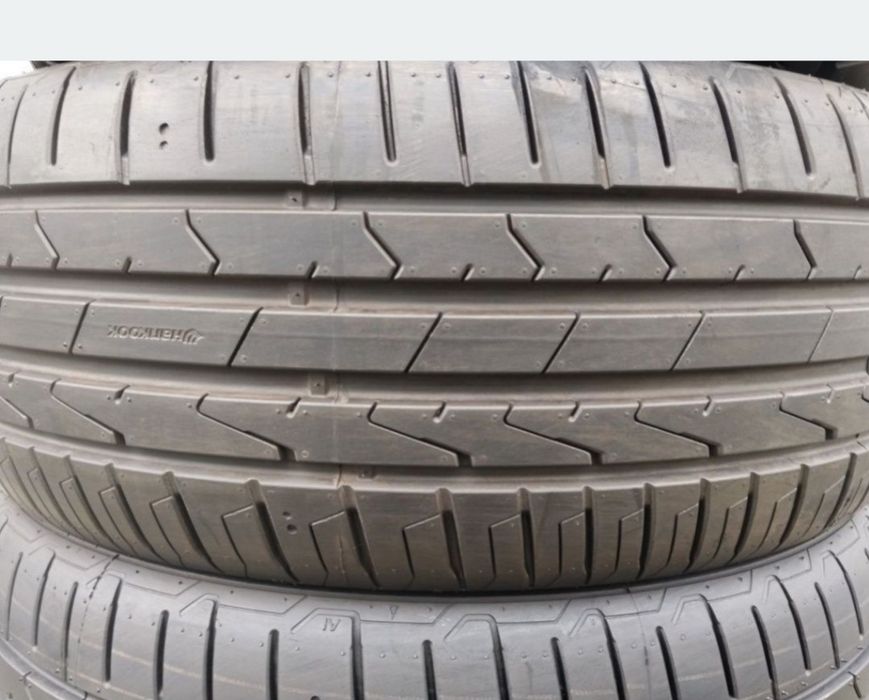 Лето 215/55R17 Hankook новые