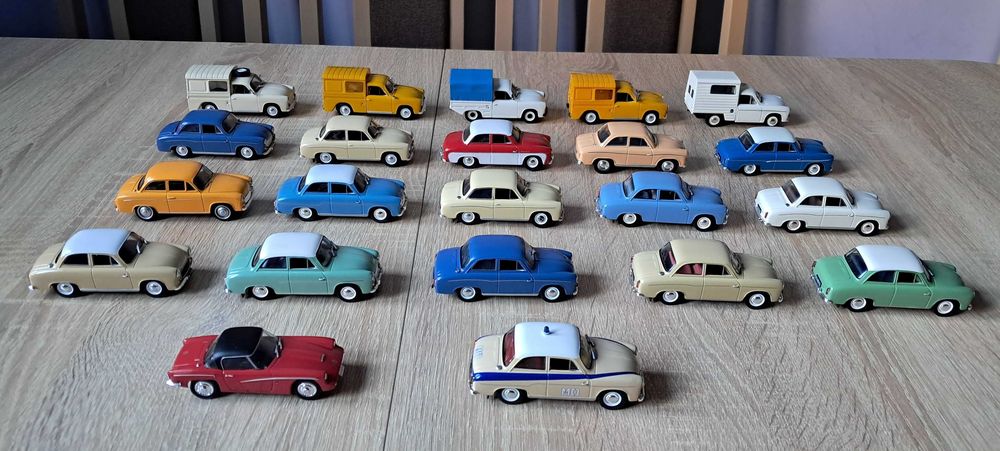 Legendy FSO Syrena 104 - nowy, gazetka 1:43