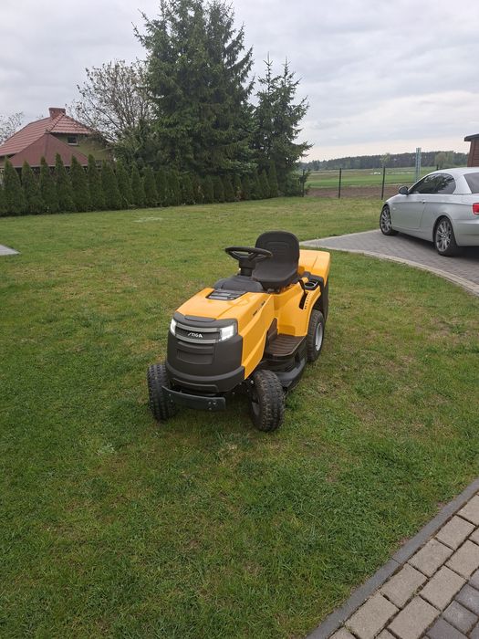 Traktorek kosiarkaStiga 3084h