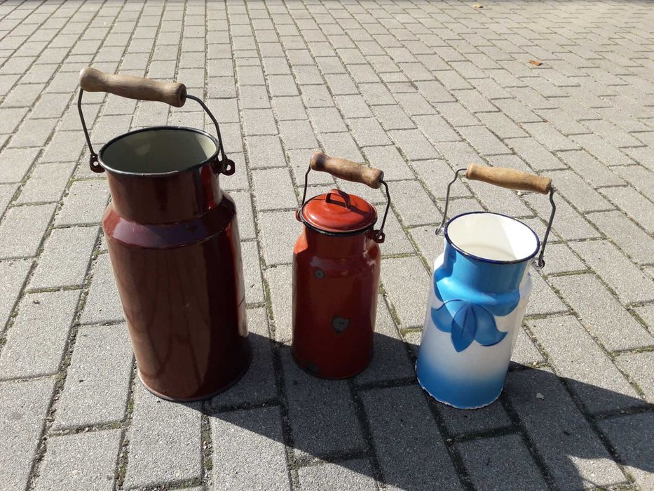 Stara kanka emalia emaliowana z PRL lata 60 70 cena za szt