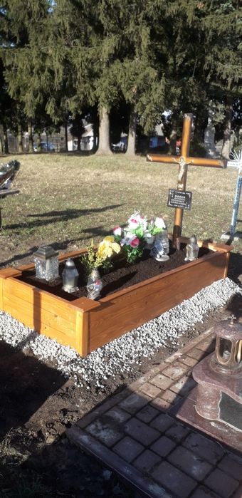 Надмогильник дерев‘яний надгробок на могилу обрамівка квітник