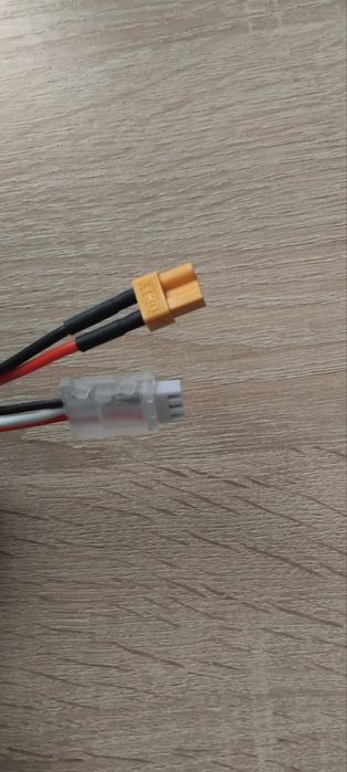 Аккумулятор Li-ion на 7.4 вольт