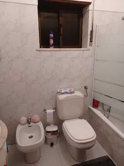 Quarto (F/M) estudante/trabalhador
