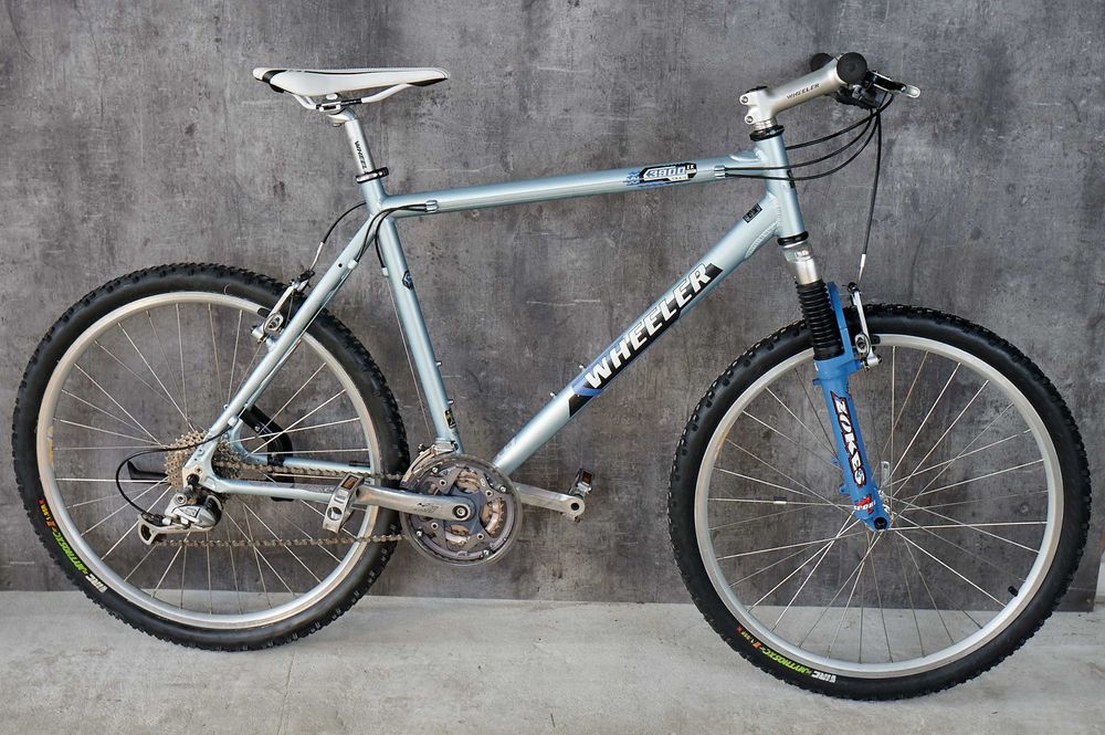 自転車 マウンテンバイク Wheeler 3900 ZX ALu MTB rower górski Shimano DEORE LX Marzocchi