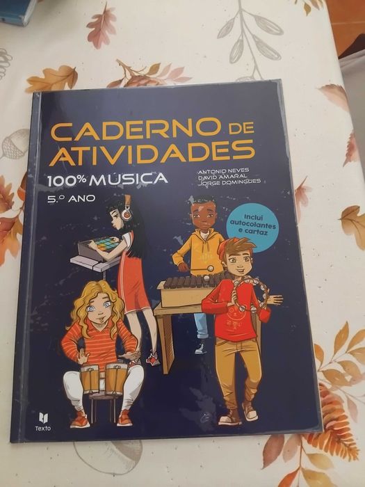 Livros fichas 5 ano,praticamente novos