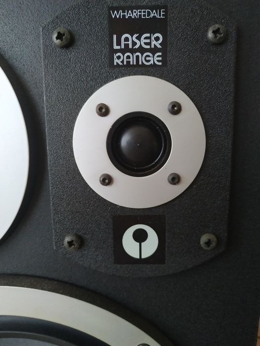 Colunas de som WHARFEDALE