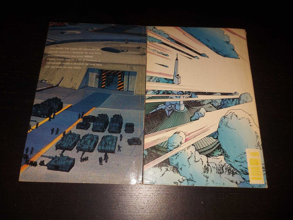 Akira Especial - volumes 2 e 4