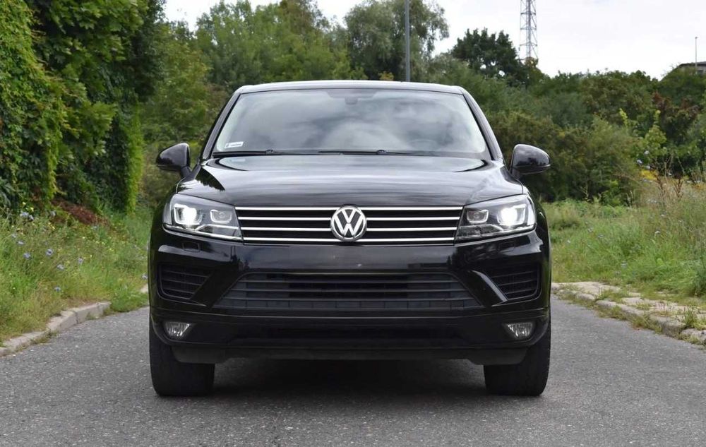 Volkswagen Touareg 2016 року