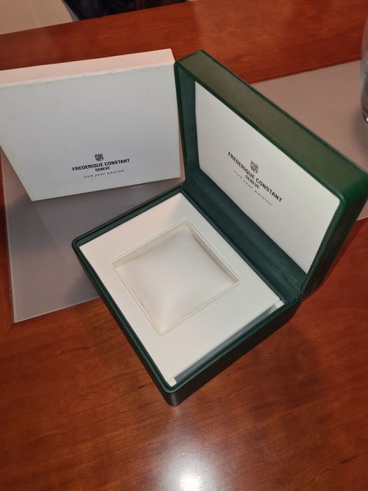Caixa de relogio frederique constant