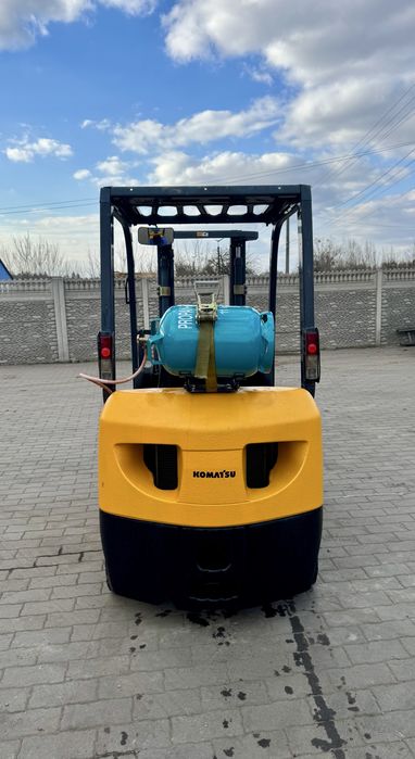 Навантажувач Komatsu FG-20 Погрузчик