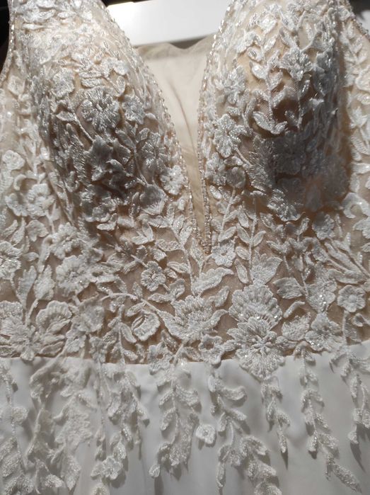 Suknia ślubna muślinowa