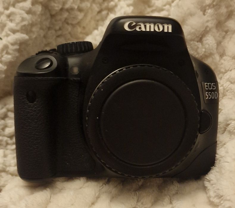 Corpo de Câmara fotográfica Canon EOS 550D
