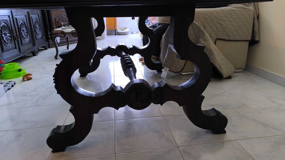 Mesa antiga sala 1,80 x 100