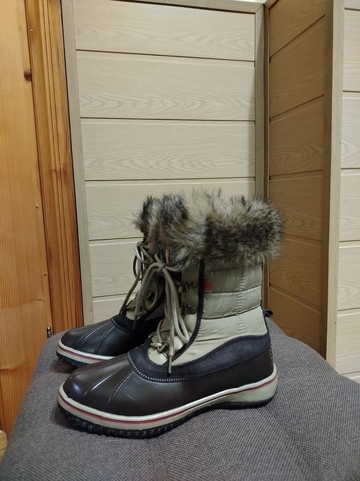 Черевики, чоботи, снігоходи 38р