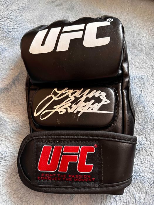 Joanna Jędrzejczyk oryginalny autograf na rękawicy