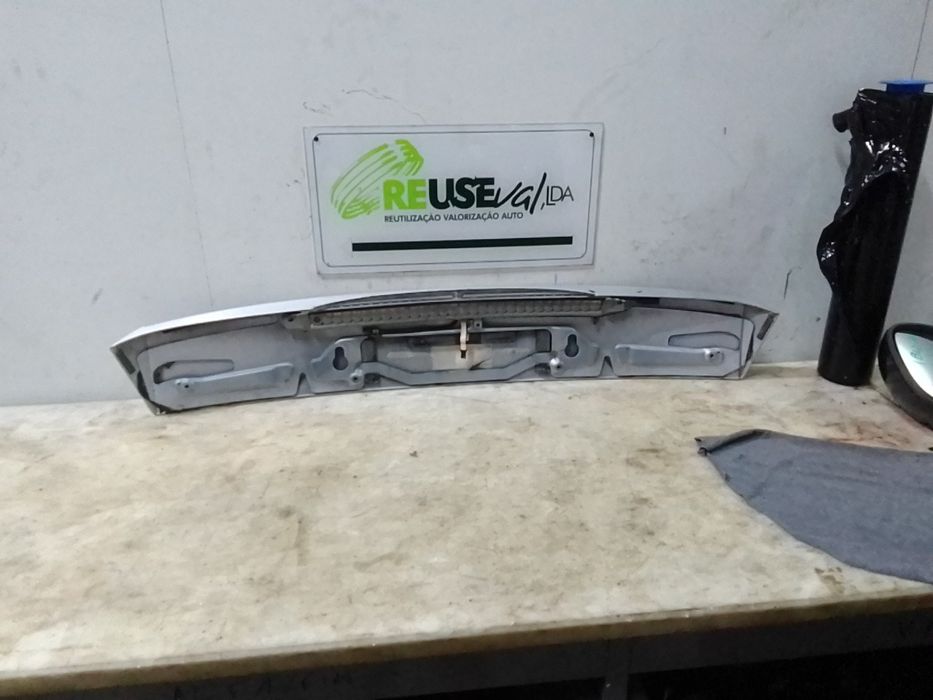 Spoiler / aileron da tampa da mala BMW 5 Touring (E61)