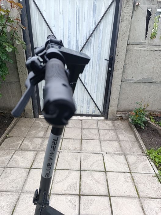 E-Scooter Bluewheel IX250