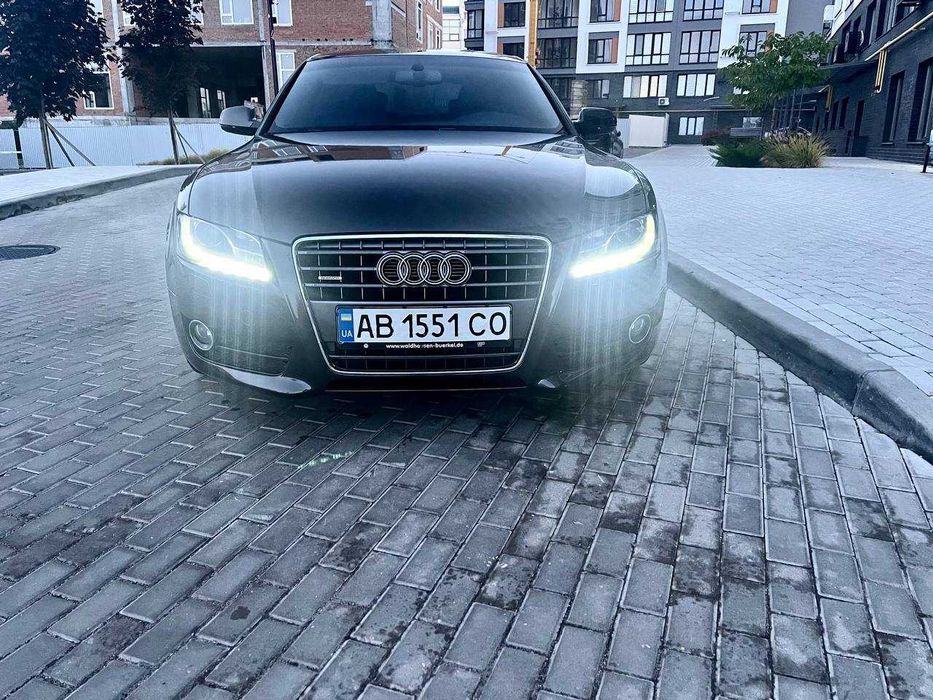 Продам Audi A5 2011