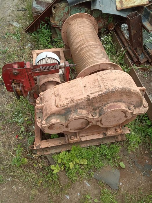 Лебедка тягова маневрова ЛМ5 ЛМ3 ТЛ3 мехлопата редуктор Ц3У350-40 РМ40