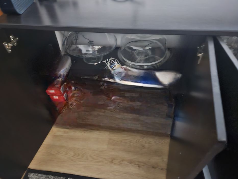 Aparador com arrumação ikea