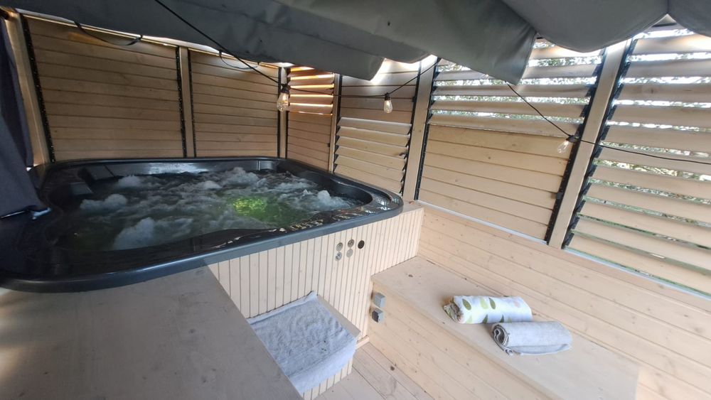 Balia wynajem balii mobilna balia jacuzzi