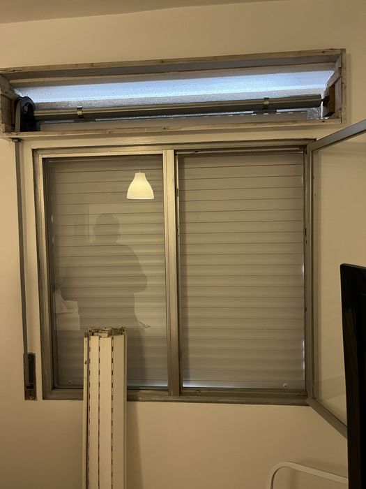 Reparação e montagem  de estores em pvc ou em aluminio (termico)