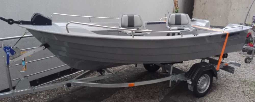 Łódka motorowa, wędkarska PX 430 II, łodzie, łódki.