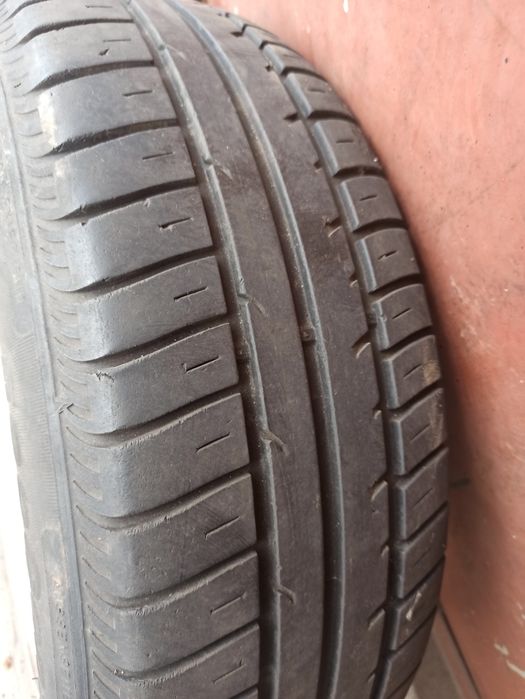 Литі диски з гумою R15