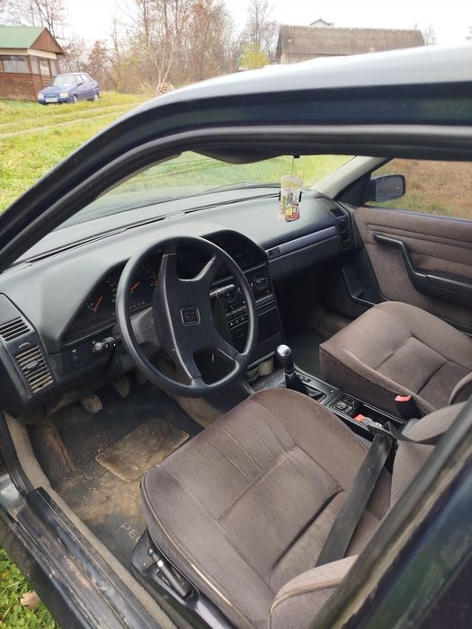 Продається Пежо 605