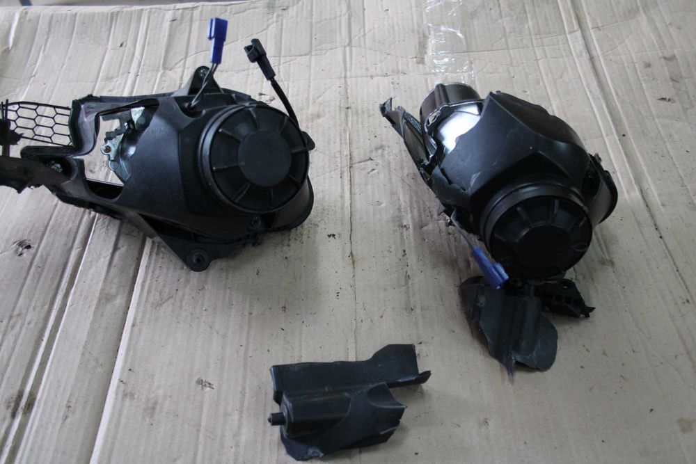 Lampa Lewa Prawa Zaślepka Zaślepki Yamaha R6 5SL RJ05 RJ09 03-05