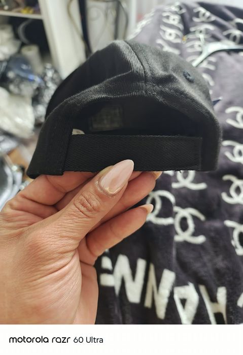 Czapka z daszkiem Nike Black/Pink – Unikalna blaszka, stan idealny!