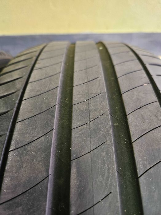 Michelin Primacy 215 55 R17 4 szt. Letnie