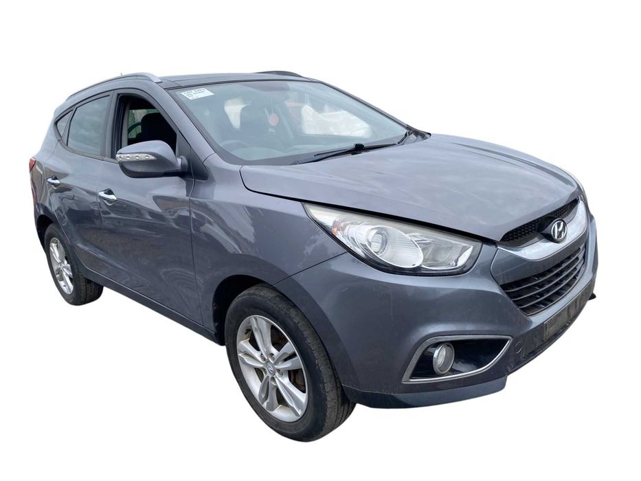 Hyundai IX35 ZAR D4FD Zderzak Przód Przedni Kompletny