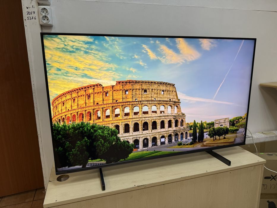 Телевізор Hisense 50U6NQ 50 дюймів Mini-LED 4K HDR10 Dolby Vision,стан як НОВИЙ!