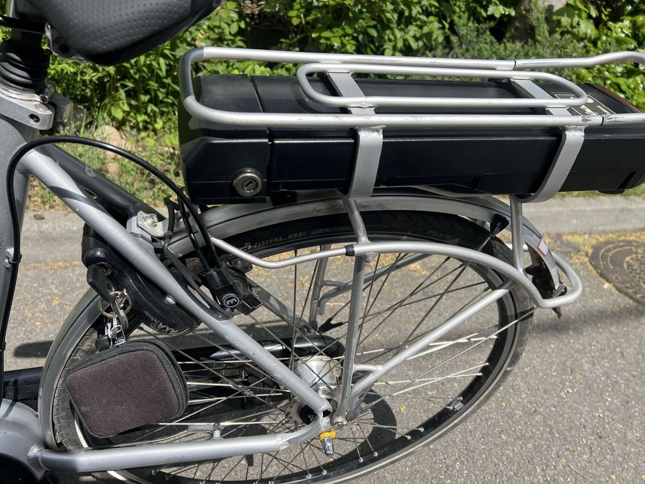 Rower elektryczny BATAVUS 36V centralny YAMAHA NEXUS hydraulika /B