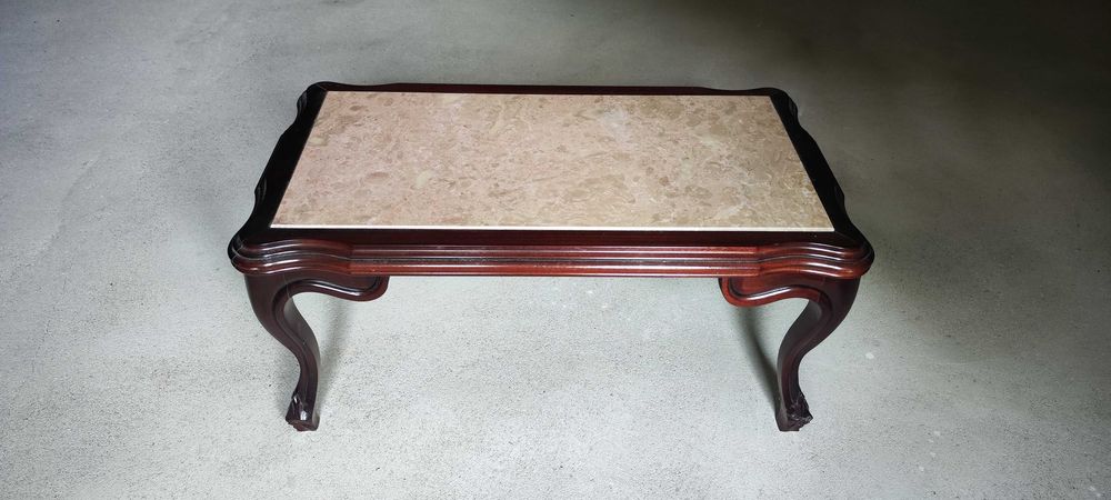 Mesa de Centro - Tampo em Mármore