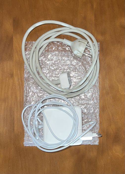 Carregador MacBook NOVO