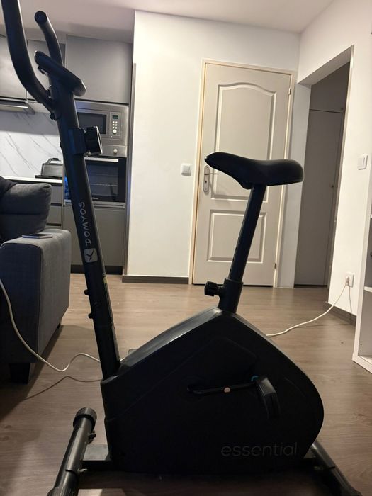 Bicicleta Ergometrica Essential Domyos