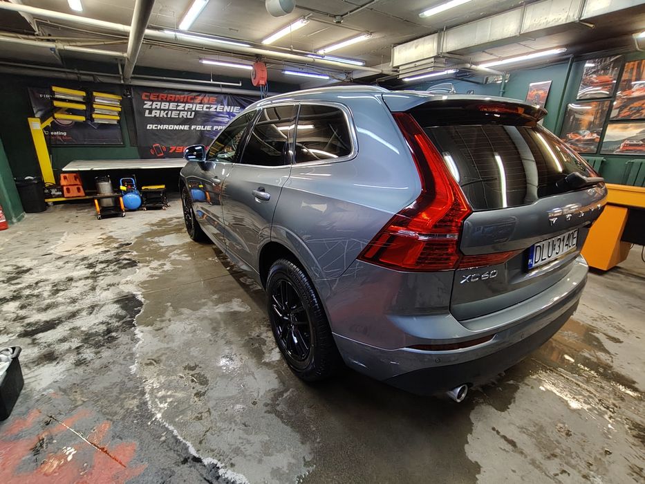 Volvo XC60 model 2020 2.0d 190KM Inscription automat niski przebieg